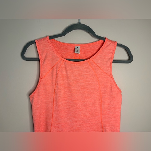 Women’s Yogalicious athletic tank size S - Picture 3 of 6